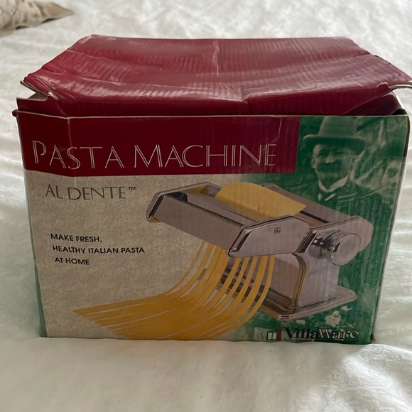 VillaWare Pasta Machine. NWOT. In original box; never used - Picture 1 of 6